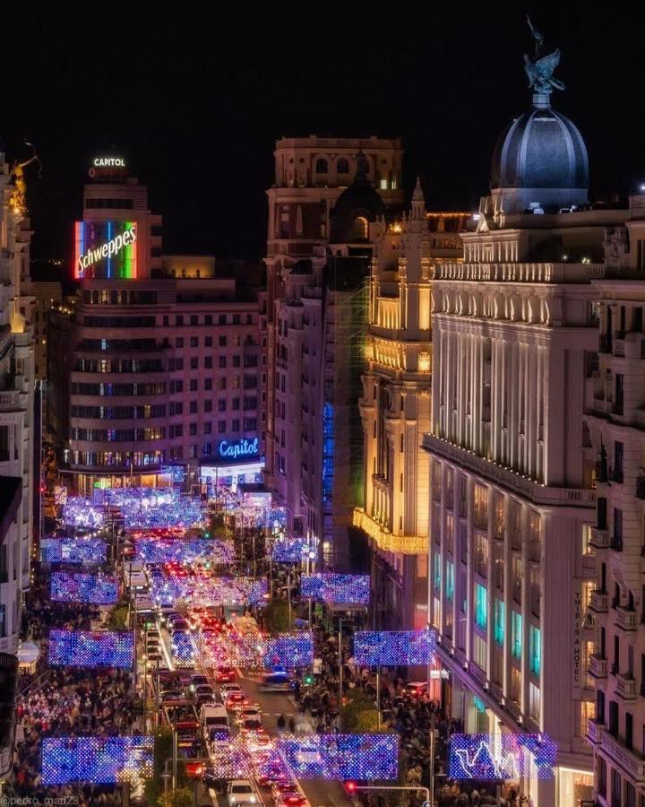 Puerta Del Sol House Apartman Madrid Kültér fotó