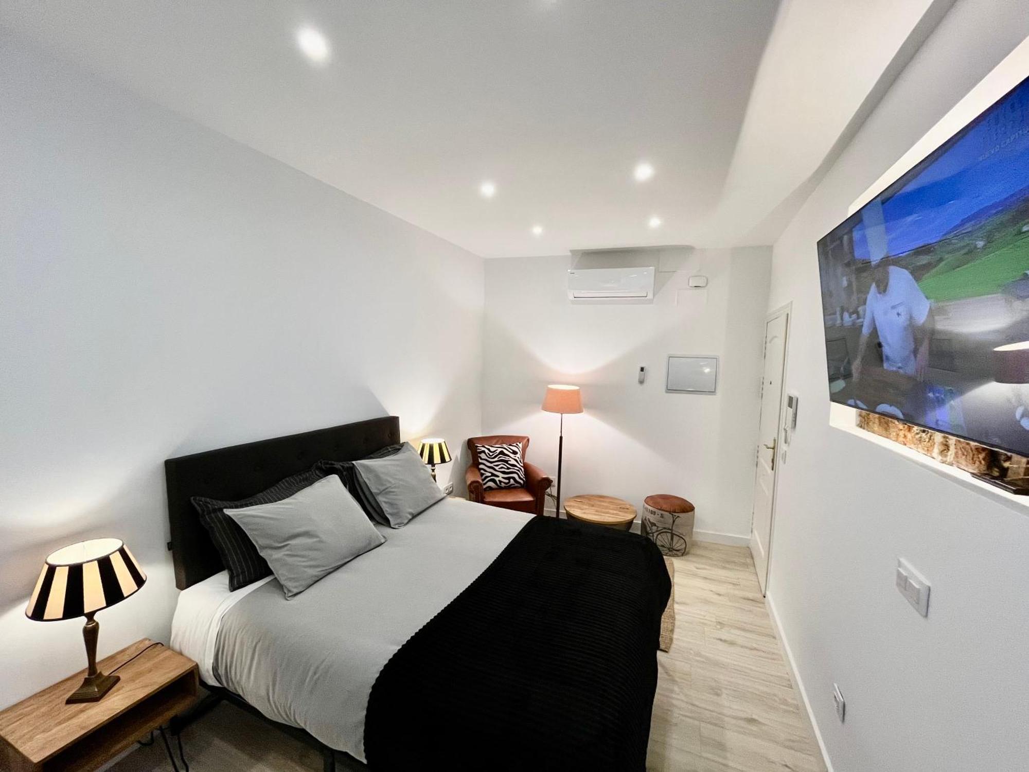 Puerta Del Sol House Apartman Madrid Kültér fotó